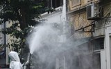 Cách ly, khử trùng phố Trúc Bạch phòng chống dịch Covid-19 lây lan